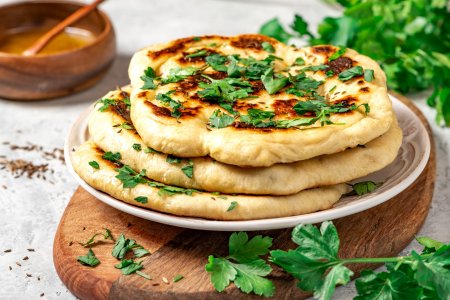 12 Delicious Skillet Cheese Flatbread Recipes