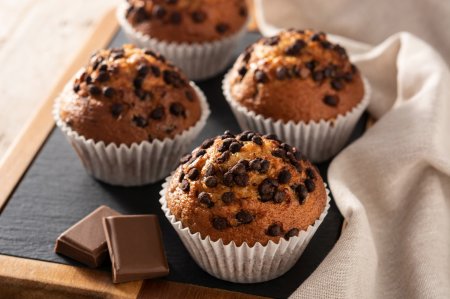 Muffins in an Air Fryer: 12 Original Recipes for Every Taste