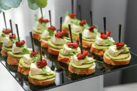 6 increíbles recetas de canapés con tomates secos