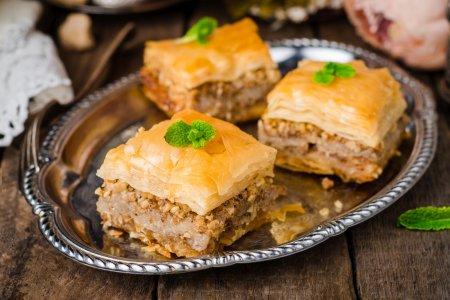 Baklava de masa filo: 5 mejores recetas y métodos de preparación