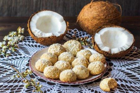 12 Easy Coconut Cookie Recipes