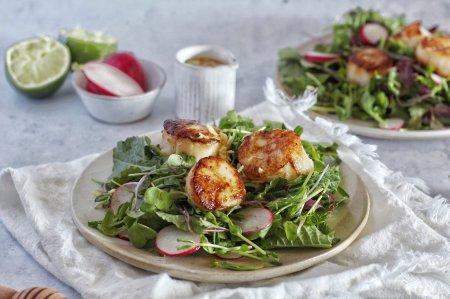 10 Easy Scallop Salad Recipes