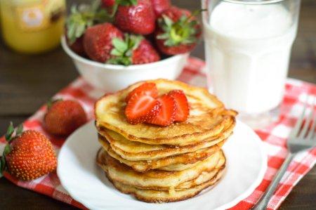 Cottage Cheese Pancakes: 8 Original and Delicious Recipes for the Whole Family