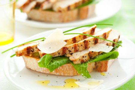 Bruschetta César: 6 excelentes recetas para sorprender a tu familia e invitados