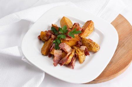 6 recetas de patatas deliciosas con tocino en papel de aluminio a la parrilla
