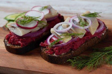 12 recetas de los sándwiches más deliciosos con pan negro