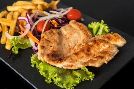 Steaks de dinde moelleux et juteux au four – recette étape par étape