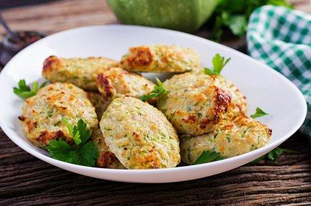 Galettes de dinde aux courgettes au four – une délicieuse recette étape par étape