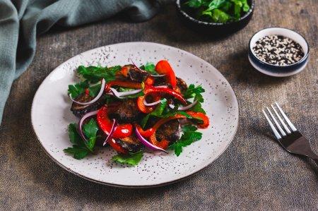 Salade d'aubergines frites à la sauce aigre-douce