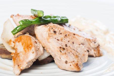Filet de thon à la crème à la poêle – recette pas à pas