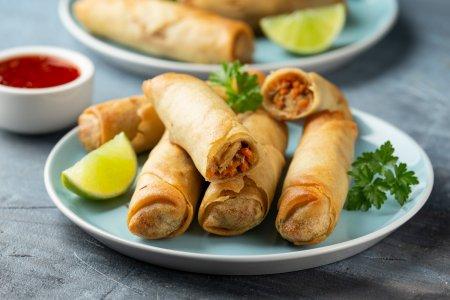 Rouleaux de printemps frits aux crevettes – recette étape par étape