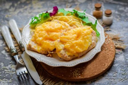 Hot Dishes for the Holiday Table: 20 Delicious and Affordable Recipes