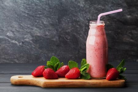12 Best Smoothies for Weight Loss and Body Cleansing