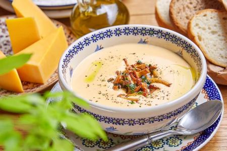 Cheese Soup with Processed Cheese: 12 Recipes